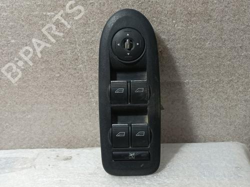 Used Left front window switch FORD KUGA I [2008-2012]  12503762