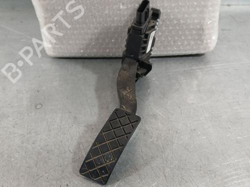 Pedale Pedale SEAT LEON (5F1) 1.6 TDI (105 hp) 33843577 33843577