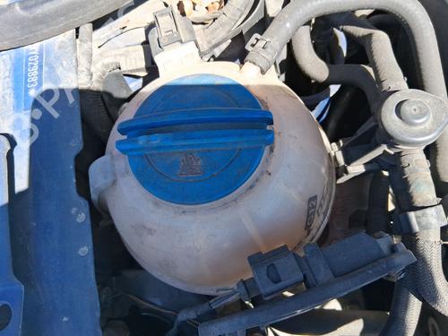 Vaso de expansão Vaso de expansão VW POLO V (6R1, 6C1) 1.6 TDI (105 hp) 33854334 33854334