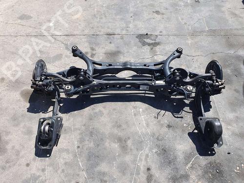 Used Rear axle VW GOLF VII (5G1, BQ1, BE1, BE2) [2012-2021]  24350017