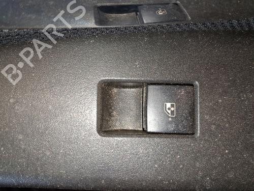 Used Right front window switch Right front window switch 37800568 37800568