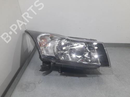 Used Right headlight CHEVROLET CRUZE (J300) 1.6 (109 hp) 29431149