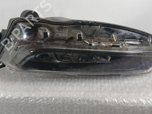 Used Right front fog light Right front fog light SEAT ATECA (KH7, KHP) 2.0 TDI (150 hp) 36357555 36357555
