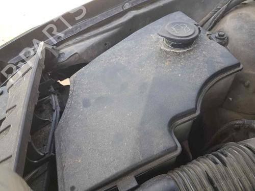 Used Windscreen washer tank BMW X3 (E83) 2.0 d (150 hp) 20670091