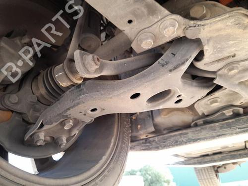 Used Right front suspension arm TOYOTA AURIS (_E18_) 1.8 Hybrid (ZWE186_, ZWE186R) (136 hp) 27157672