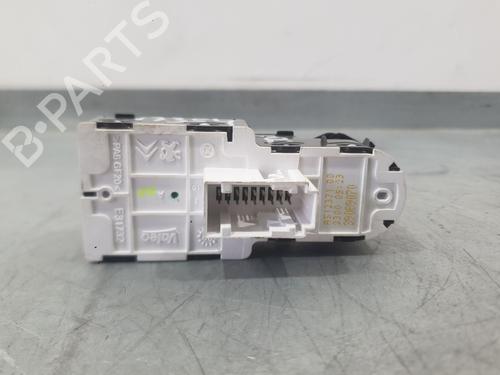 Left front window switch OPEL CORSA F (P2JO) 1.2 (68) | BP31622504I27 - Image 3