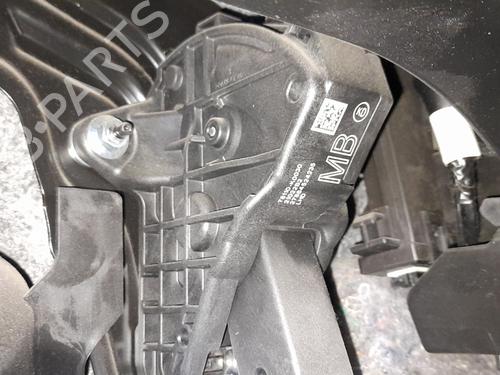 Pedal Pedal TOYOTA YARIS (_P21_, _PA1_, _PH1_) 1.5 (MXPA11) (125 hp) 37183643 37183643