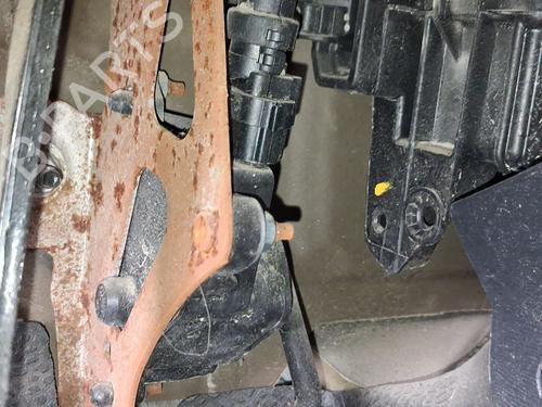 Used Pedal Pedal 37646011 37646011