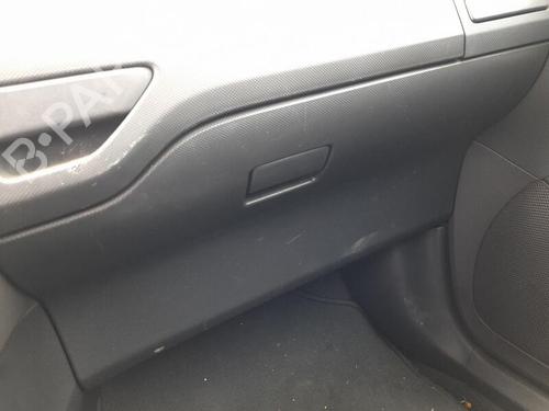 Handskerum TOYOTA AURIS (_E15_) 1.4 D-4D (NDE150_, NDE150R) (90 hp) 29527909