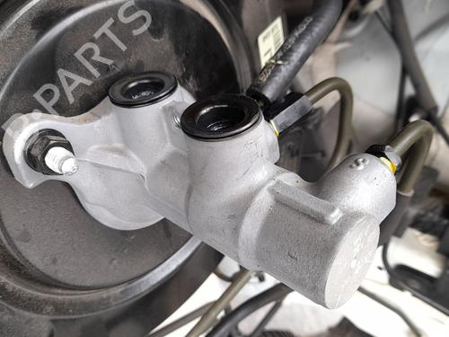 Used Brake master cylinder Brake master cylinder KG MOBILITY KORANDO (C300) 1.5 T-GDI (163 hp) 35948995 35948995