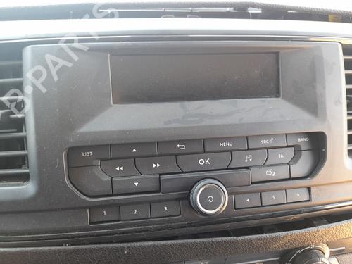 Used Radio OPEL VIVARO C Van (K0) 1.5 (102 hp) 27200959
