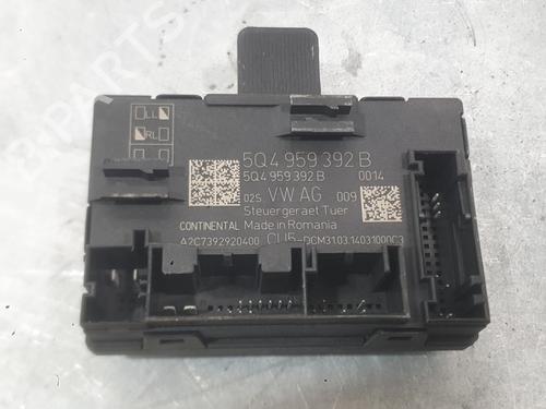 Electronic module SEAT LEON (5F1) 1.6 TDI | BP39535608M83 - Image 2
