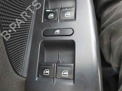 Venstre fortil elrude kontakt VW GOLF V (1K1) [2003-2010]  25735559