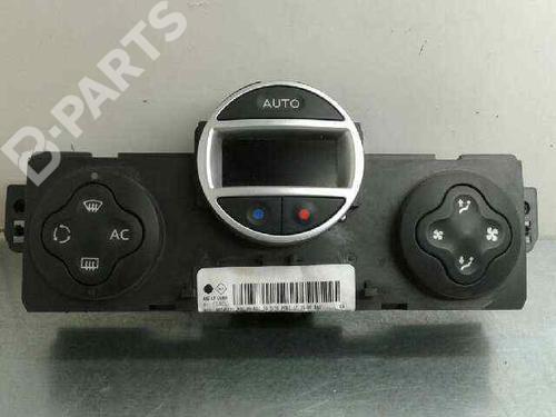 Used Climate control RENAULT CLIO III (BR0/1, CR0/1) [2005-2014]  650704