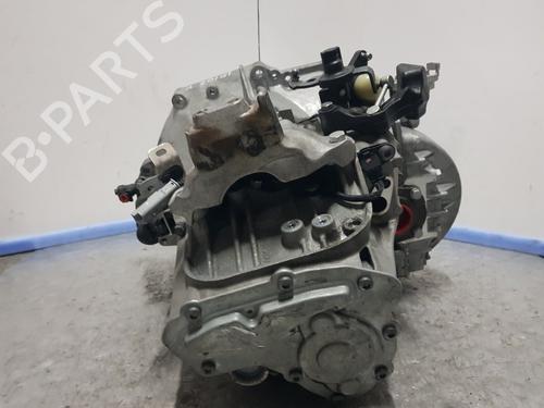 Gearbox PEUGEOT EXPERT Van (V_)  | BP17458234M3