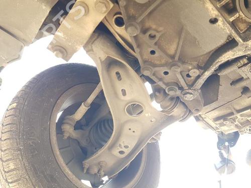 Querlenker links vorne für VW GOLF VI (5K1) 1.6 TDI (105 hp) 25490375