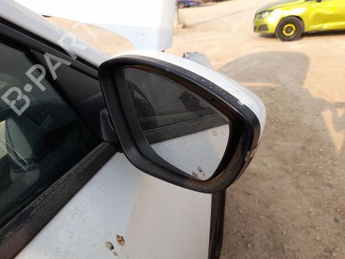 Right mirror PEUGEOT 2008 II (UD_, US_, UY_, UJ_, UR_, UC_) 1.5 BlueHDI 100 | BP30028036C27