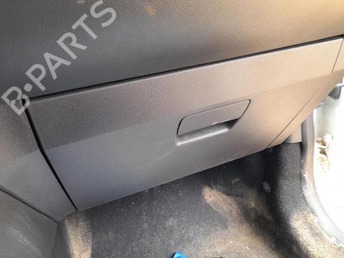 Used Glove box DACIA SANDERO III 1.0 TCe 90 (91 hp) 27384862
