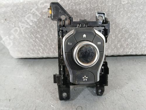 switch-renault-talisman-lp_-2015-2016-2017-2018-2019-2020-2021-2022-24676293 main image