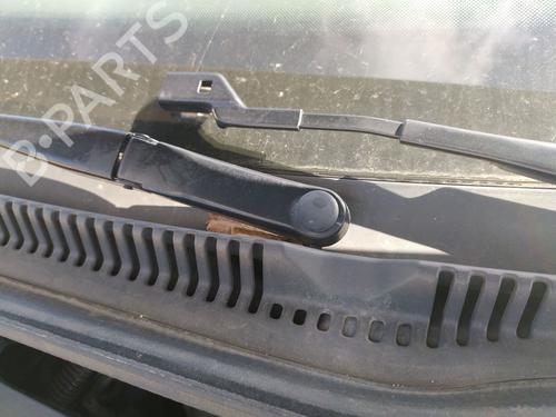 Used Front wiper motor SEAT IBIZA IV (6J5, 6P1) 1.6 TDI (90 hp) 24676442