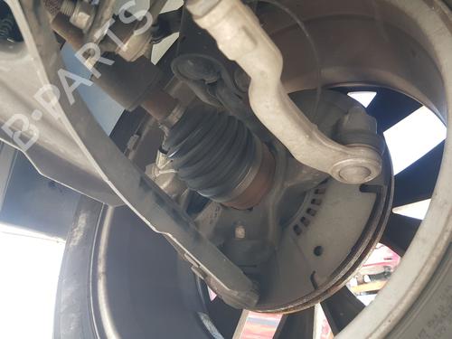 Used Right front steering knuckle Right front steering knuckle RENAULT CAPTUR II (HF_) TCe 100 (HFMT) (101 hp) 33557534 33557534