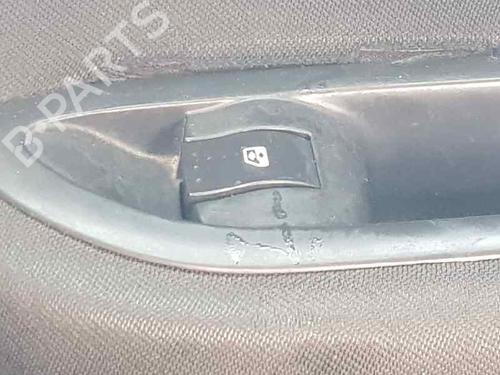 Used Right rear window switch RENAULT LAGUNA II Grandtour (KG0/1_) [2001-2007]  22972483