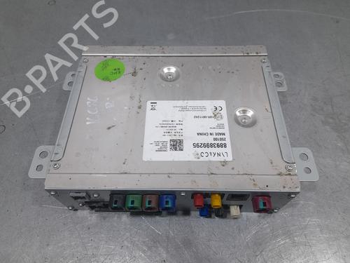 Bilradio LYNK & CO 01 PHEV (261 hp) 32211666