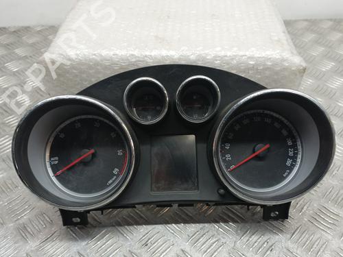 Used Instrument cluster OPEL INSIGNIA A (G09) [2008-2017]  5825833