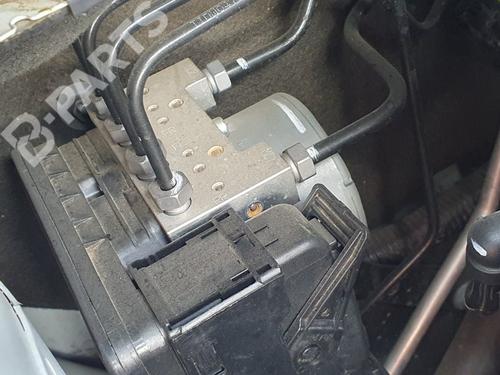 Used ABS pump FORD FIESTA VII (HJ, HF) [2017-2025]  10938386