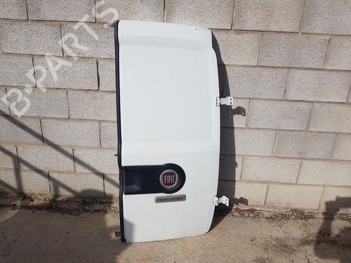 Used Right tailgate FIAT DOBLO Bus (263_) 1.6 D Multijet (263AXD1B, 263AXX1B) (105 hp) 30434833