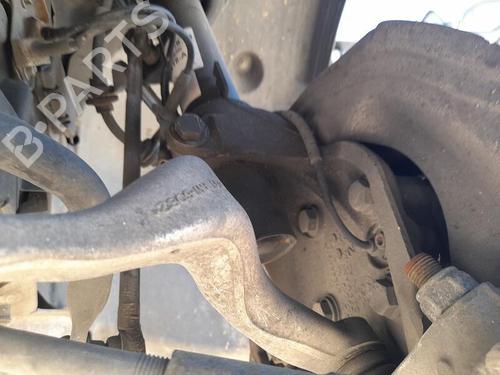 Used Left front steering knuckle BMW 1 (E87) 118 d (122 hp) 26454908