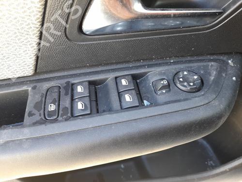 left-front-window-switch-citroen-c4-iii-ba_-bb_-bc_-2020-31862034 main image