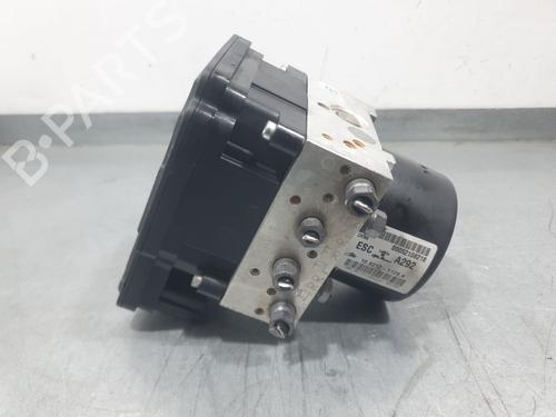 Used ABS pump ABS pump FIAT DOBLO Cargo (263_) 1.3 D Multijet (263WXU1A, 263ZXU1A, 263WYB1A, 263ZYB1A) (95 hp) 33431346 33431346