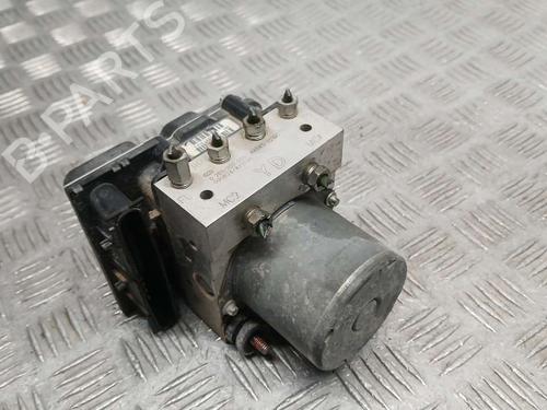 Used ABS pump TOYOTA COROLLA Saloon (_E15_) 1.3 (NRE150) (101 hp) 10002230