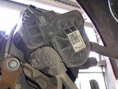 Used Left rear brake caliper Left rear brake caliper 37273810 37273810