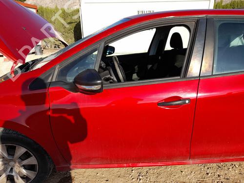 Used Left front door PEUGEOT 208 I (CA_, CC_) 1.4 HDi (68 hp) 30463858