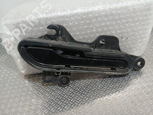 Used Rear right exterior door handle Rear right exterior door handle TESLA MODEL Y (5YJY) Long Range All-wheel Drive (514 hp) 39980820 39980820