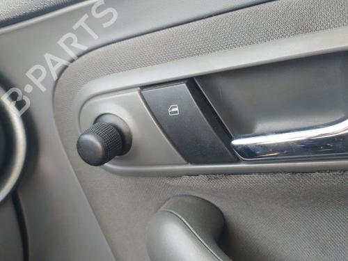 Used Right front window switch SEAT IBIZA III (6L1) 1.4 16V (75 hp) 24646793