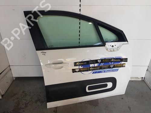 Used Right front door Right front door CITROËN C3 III (SX) 1.5 BlueHDi 100 (SXYHYP, SXYHTU) (102 hp) 33319844 33319844