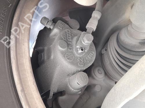 Used Right front brake caliper Right front brake caliper VW GOLF VI (5K1) 1.6 TDI (105 hp) 36302948 36302948