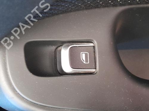 Høyre bak elrute bryter Høyre bak elrute bryter AUDI A5 Sportback (8TA) 2.0 TDI (190 hp) 36754786 36754786