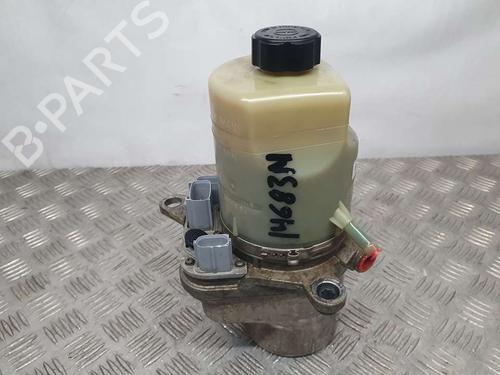 Used Steering pump FORD FOCUS II (DA_, HCP, DP) [2004-2013]  12507493