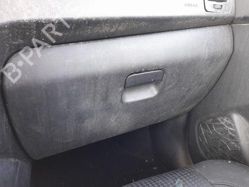 Used Glove box HYUNDAI ix20 (JC) 1.4 CRDi (78 hp) 28730783