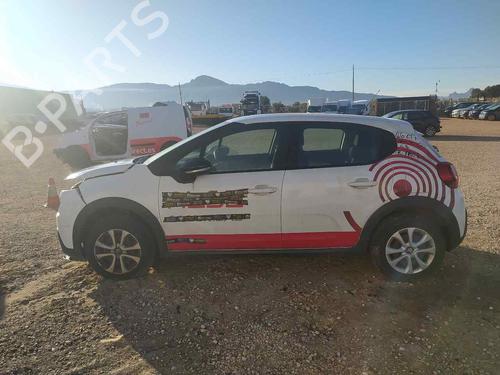 Interior roof light CITROËN C3 III (SX) 1.5 BlueHDi 100 (SXYHYP, SXYHTU) | BP26940249I8