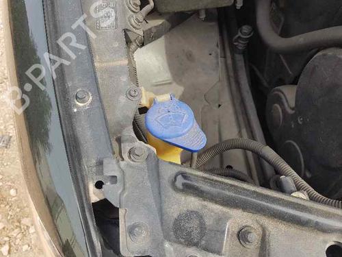 Windscreen washer tank VOLVO S60 I (384) 2.4 D 30655661