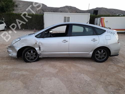 Brugte TOYOTA PRIUS Liftback (_W2_) 1.5 Hybrid (NHW2_) (113 hp) 3501501