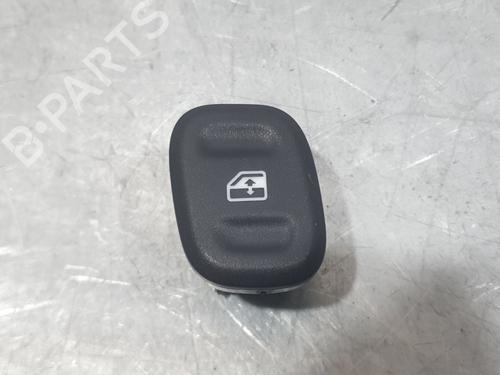 Used Left front window switch Left front window switch FIAT PANDA (312_, 319_) 1.2 (312PXA1A) (69 hp) 34125443 34125443
