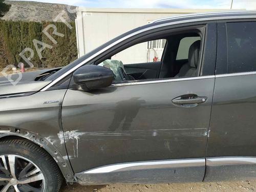 Used Left front door PEUGEOT 3008 I MPV (0U_) 1.2 (131 hp) 24673349