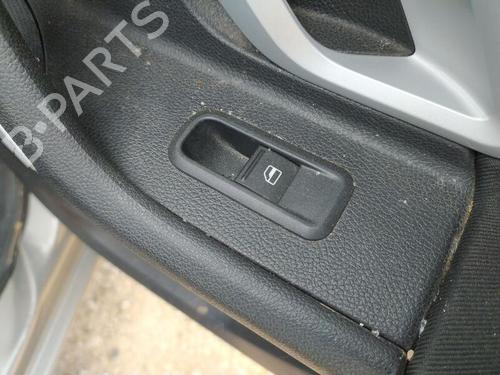 Used Right rear window switch SKODA FABIA II (542) 1.9 TDI (105 hp) 25339915