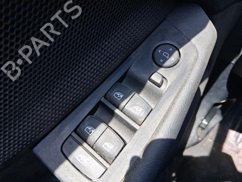 Used Left front window switch Left front window switch BMW 1 (F40) 116 d (116 hp) 33434423 33434423